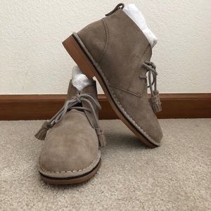 Hush Puppies Suede Chukka Ankle Boots in Taupe